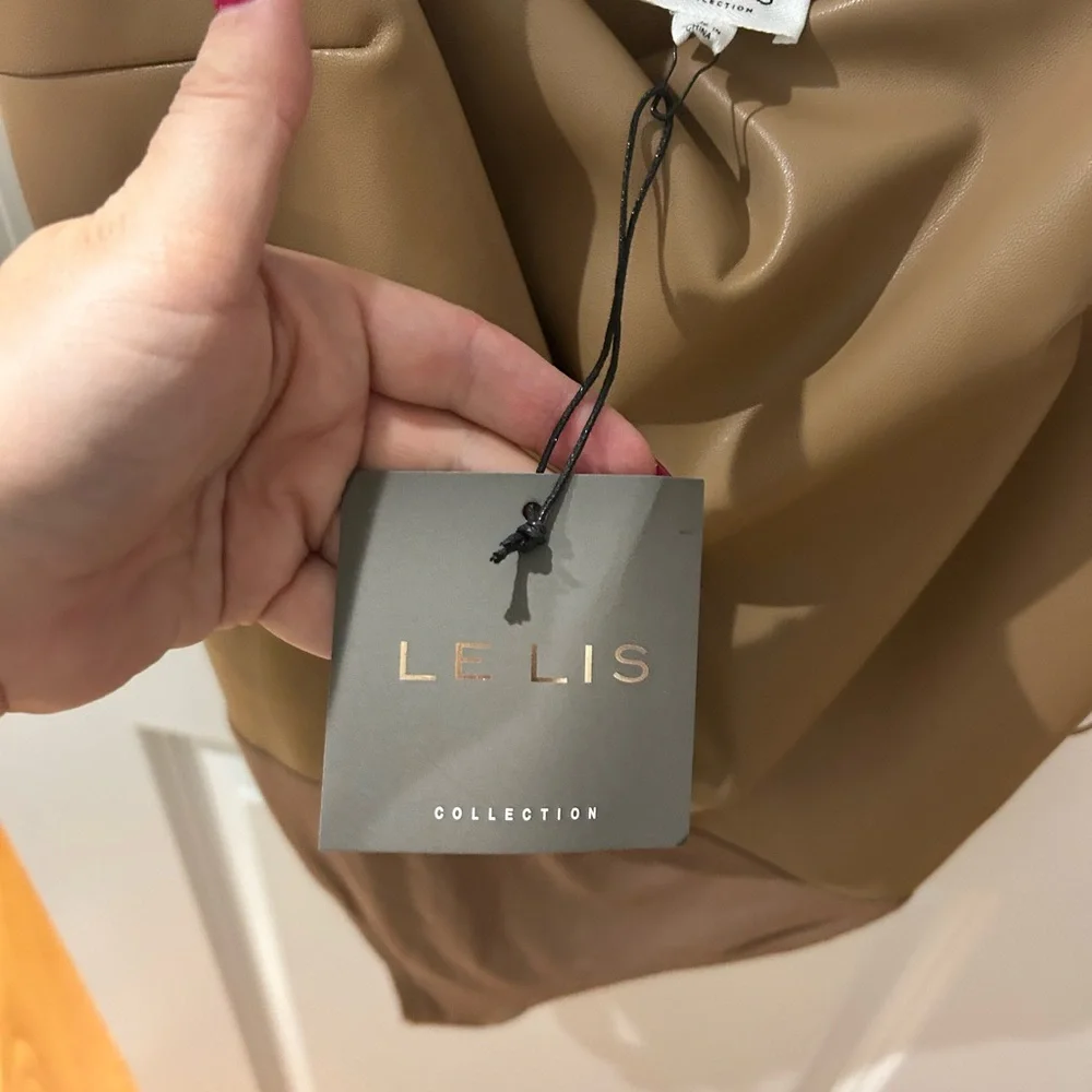 Le Lis Tan Faux Leather Bodysuit - Picture 3 of 4